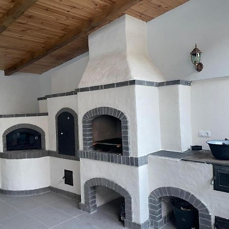 Casa de lângă pădure Hotel Sighetu Marmaţiei Exterior foto
